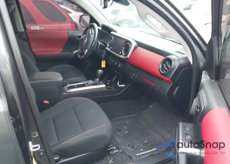 2020 Toyota Tacoma Sr5 V6 z USA, uszkodzony, nr VIN 3TMCZ5AN7LM341553